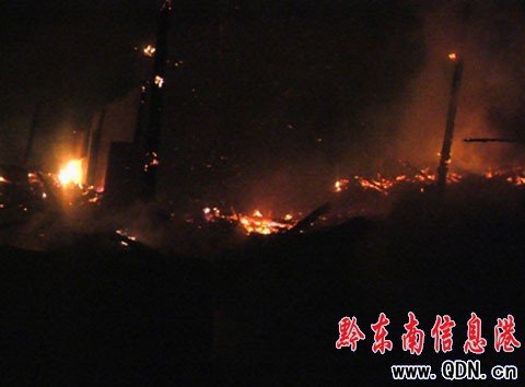 湖南靖縣民房突失大火 錦屏消防隊跨省救援