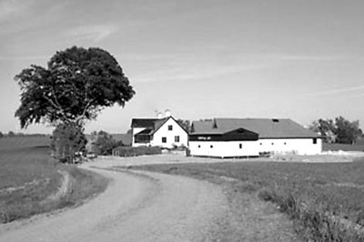 探訪歐洲全自然旅館:要求客人不穿衣服(組圖)