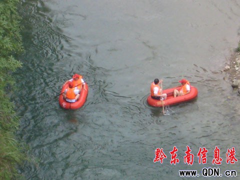 野洞河漂流競速賽 施秉組合52分“漂來”海馬