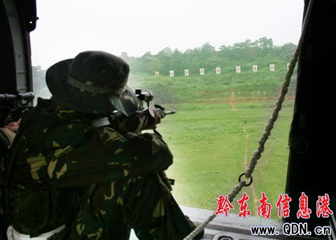 揭秘中國尖兵實戰訓練(組圖)