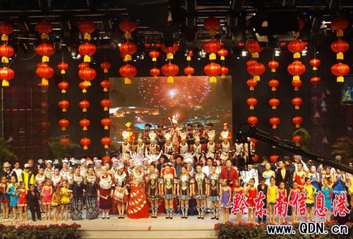 苗鄉侗寨春節聯歡晚會 節目精彩不容錯過(組圖)