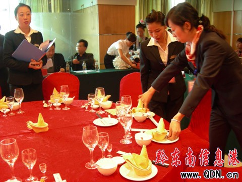 全國(guó)旅游飯店服務(wù)技能大賽黔東南選拔賽在凱舉行