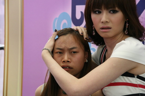 點擊瀏覽下一張,或按鍵盤左右鍵翻頁