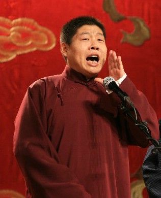 郭德綱徒弟李鶴彪因打記者被行政拘留7天(圖)