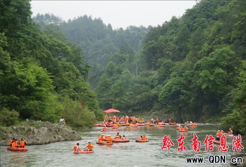 臺江翁密河接待游客過3萬人 旅游收入1200萬(組圖)