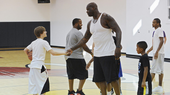 組圖:奧胖真人秀PK天才歌手 歌聲雷人舞銷魂