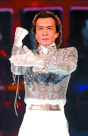 李詠新節(jié)目名稱遭疑 網(wǎng)友:抗日名詞娛樂化不妥(圖)