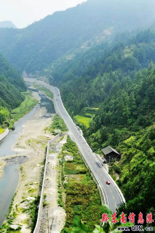 我州首條二級環(huán)保生態(tài)旅游公路正式通車(圖)