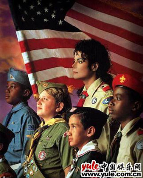 邁克爾·杰克遜死因又有新說法(圖)