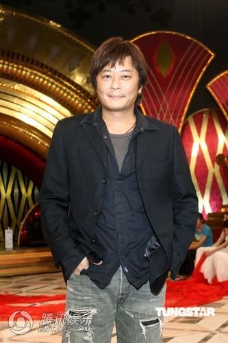 王杰否認自己是過氣歌手 否認已經“封麥”(圖)