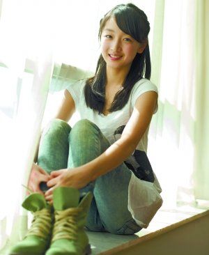 周冬雨自曝曾被批長得很丑(圖)