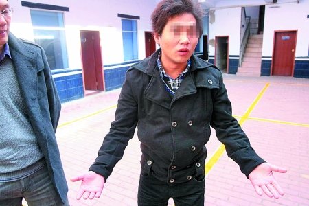 40歲女子冒充妙齡女大學(xué)生與23歲小伙結(jié)婚(圖)