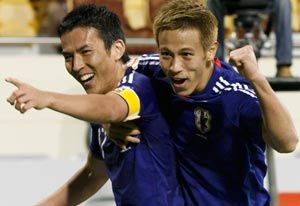 亞洲杯-10分鐘內互贈點球2人染紅日本2-1敘利亞