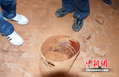 南昌發現近2000年前漢代古墓:出土神秘鐵桶 南昌發現近2000年前漢代古墓:出土神秘鐵桶