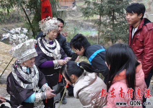 劍河展萊村舉辦籃球邀請賽活躍春節群眾文化生活