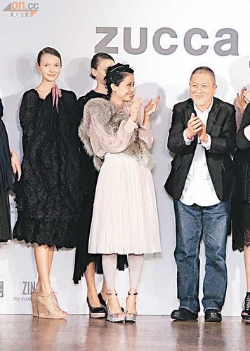 陳奕迅提前送情人節(jié)禮物 徐濠縈抱怨零驚喜(圖)