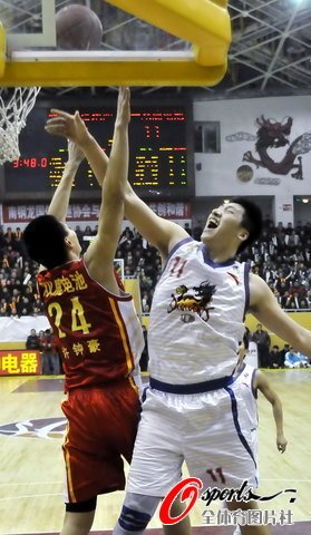 王治郅14+14錯失扳平絕殺 八一客場惜敗江蘇