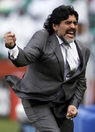 馬拉多納或接手烏克蘭帥位 學語言為戰歐錦賽