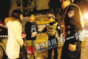男友不堪忍受被女友毆打撥打110報警(圖)