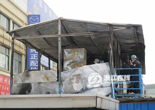 工人討1000元欠款被打 放火燒工棚致4死3傷