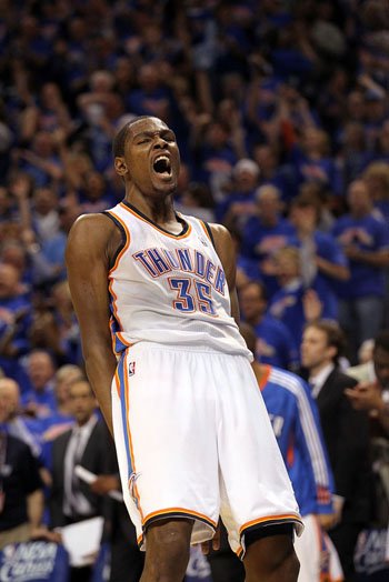 雷霆大勝灰熊杜蘭特39分 15年后再入分區決賽