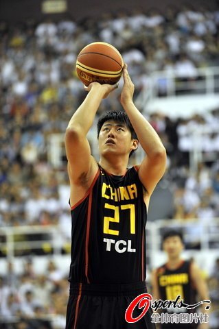 張松濤14分男籃大勝美明星 熱身賽三連勝收官