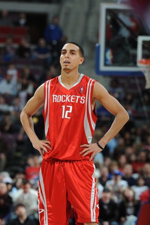 馬丁:聯盟有27隊追求我 已做好離開火箭準備