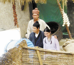 張柏芝象山拍《河?xùn)|獅吼2》 一天開工10小時