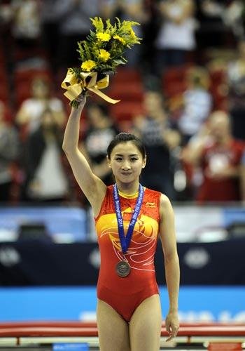 體壇風云人物最佳女運動員獎候選人:何雯娜